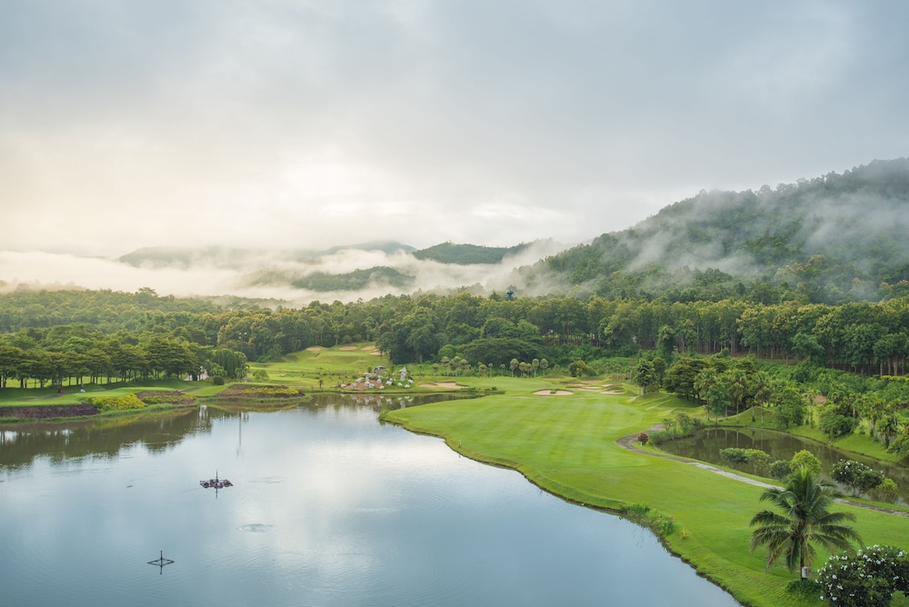 Gassan Khuntan Golf and Resort Lamphun 40/50