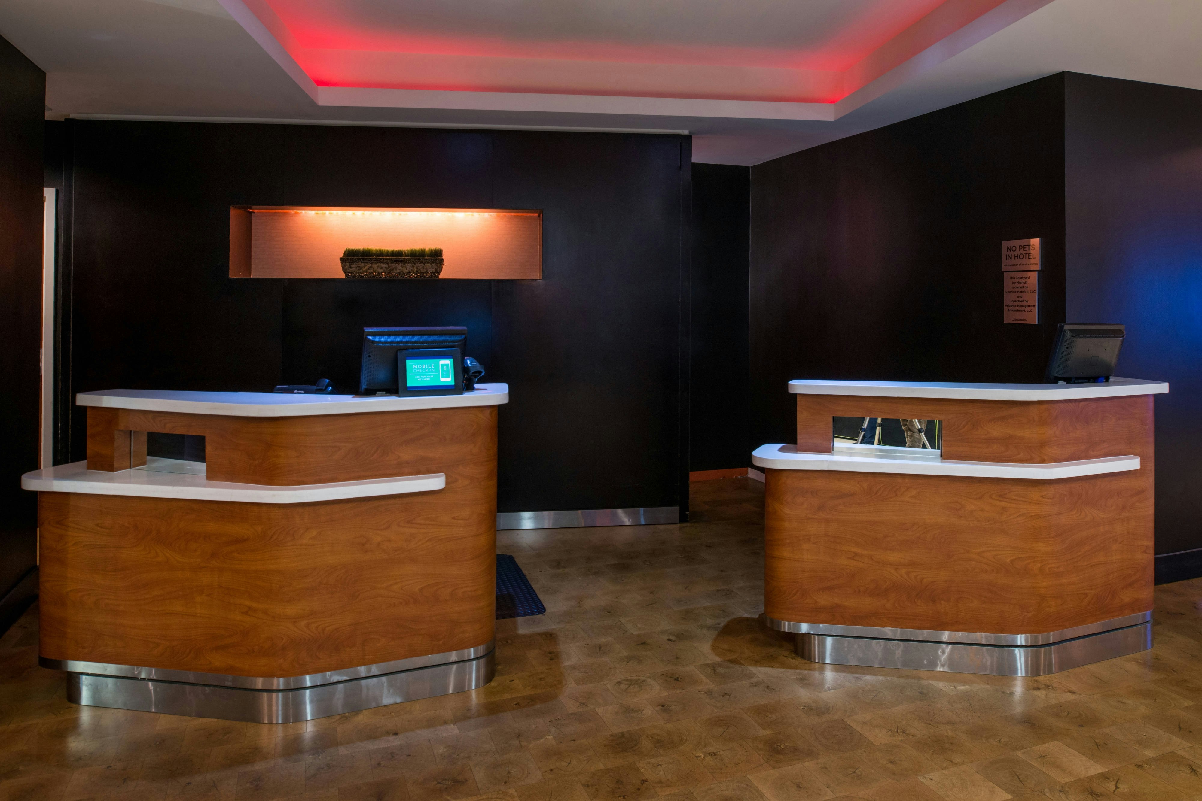 Courtyard Marriott Victorville 8/52