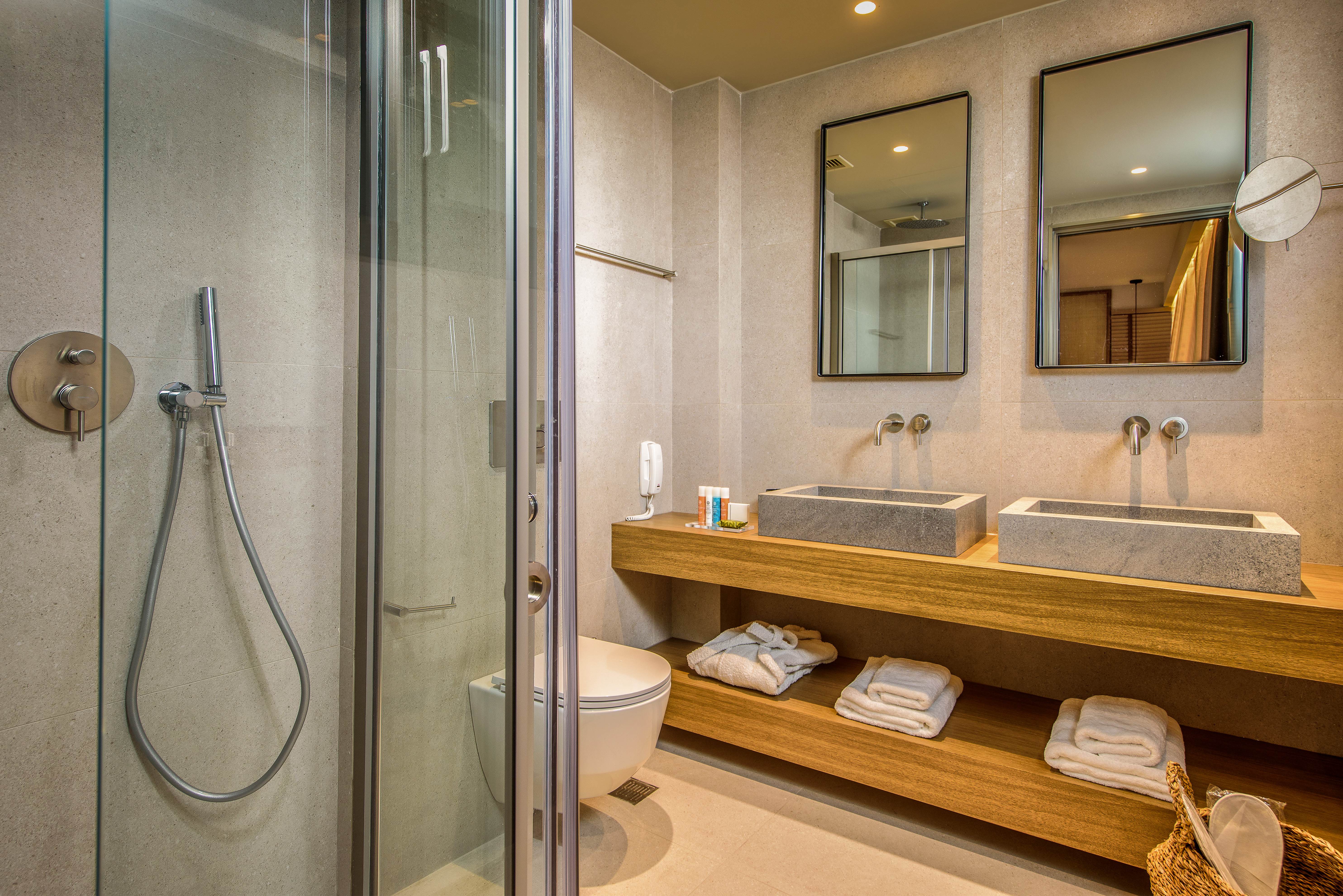 جناح جونيور بجاكوزي، Dom Boutique Hotel 3/4