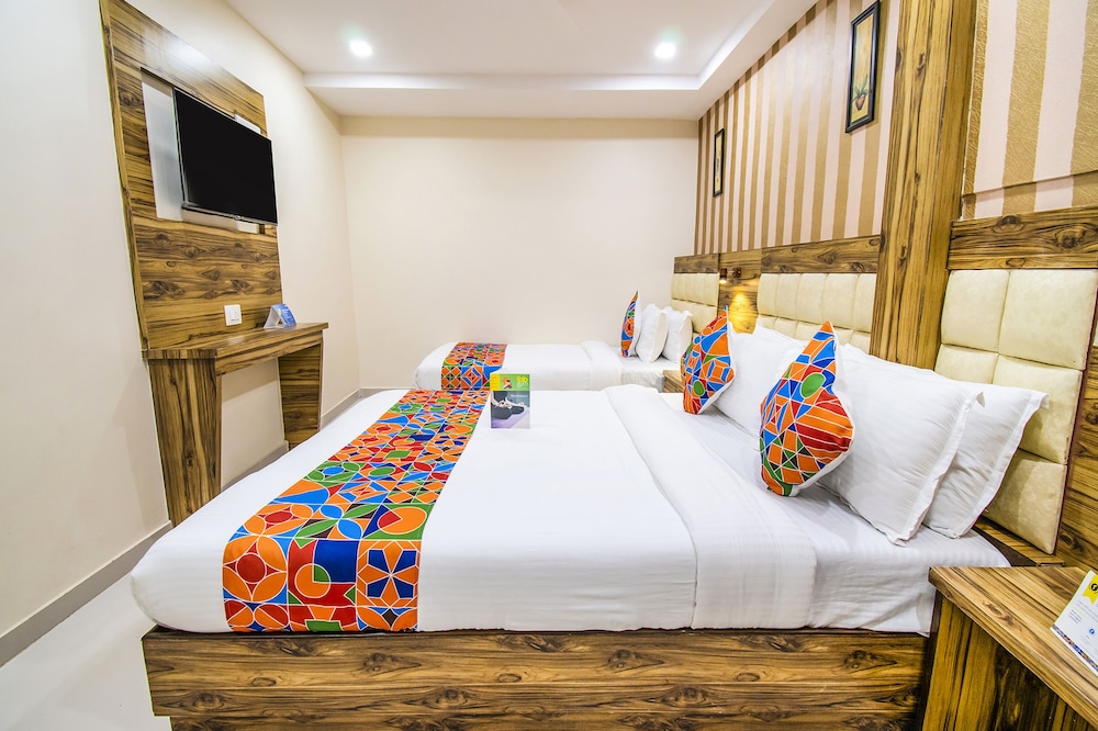 Fabhotel Orange Suites Santacruz East 11/26