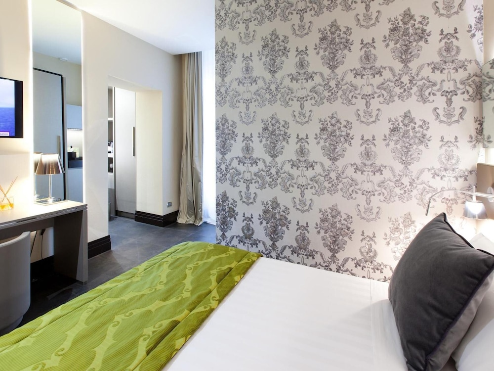 QUIRINALE LUXURY ROOMS 24/60