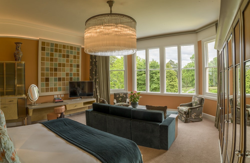 Homewood Hotel and Spa 73/91