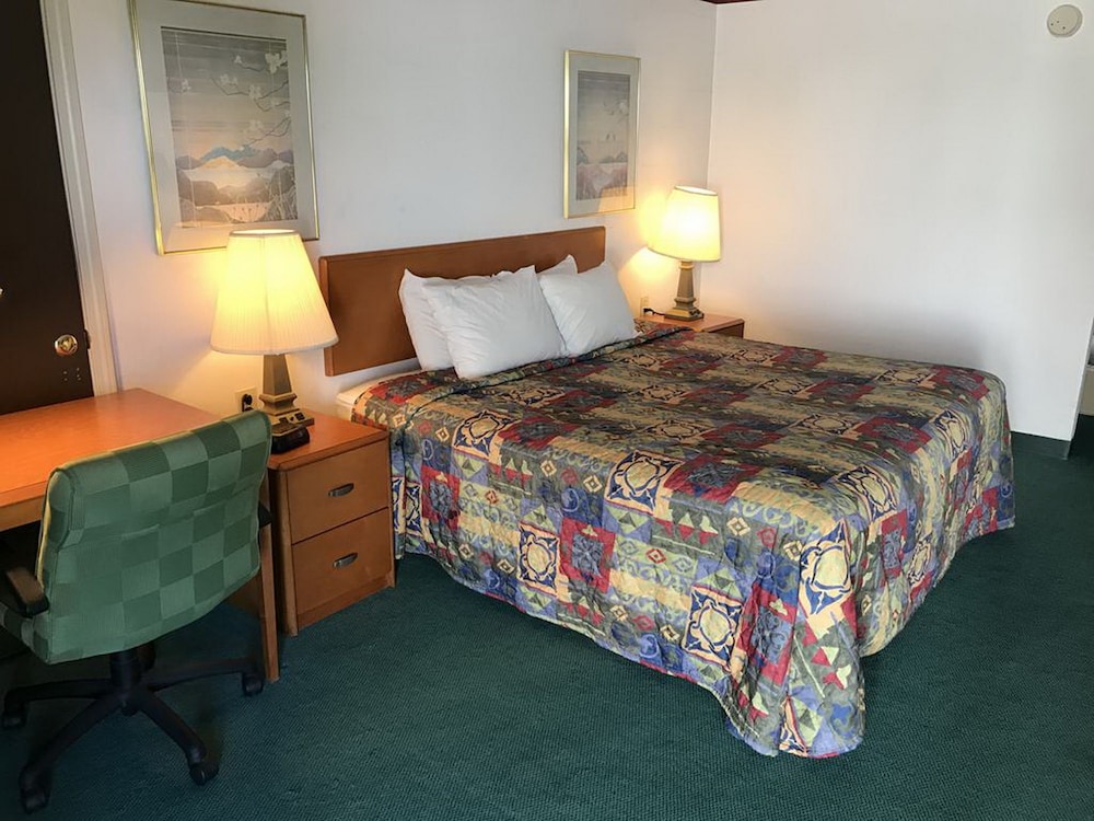 Rodeway Inn 20/30