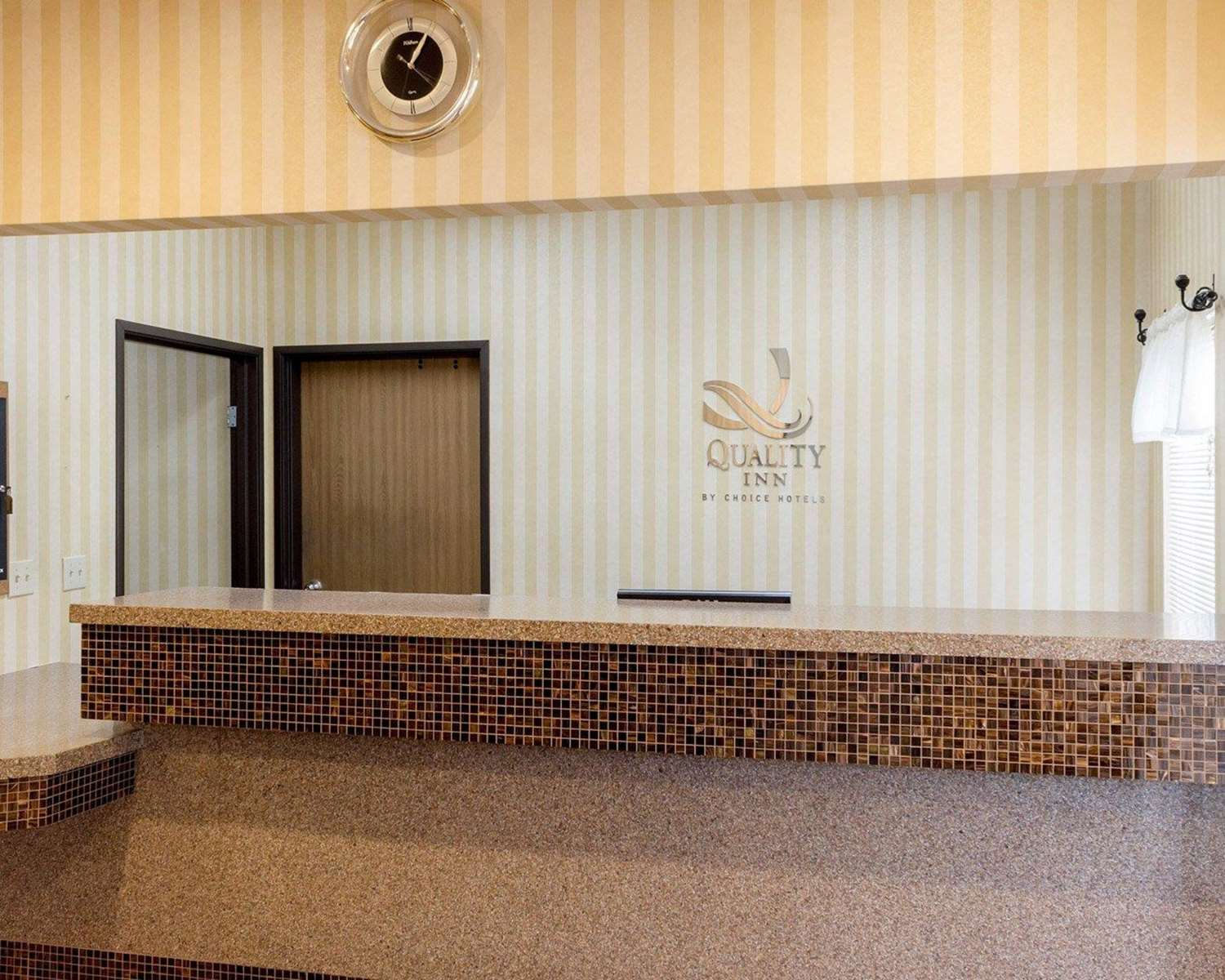 Quality Inn Brookings University 6/38