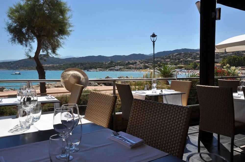 HOTEL L'ESCALE COTE PORT 28/42