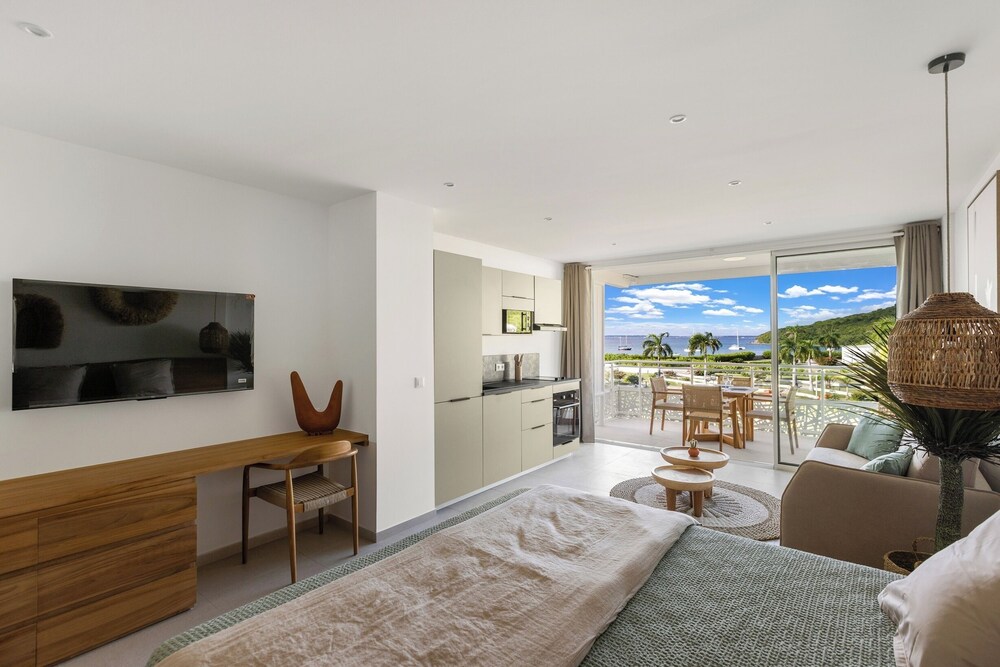 Anse Marcel Beach Resort 13/50