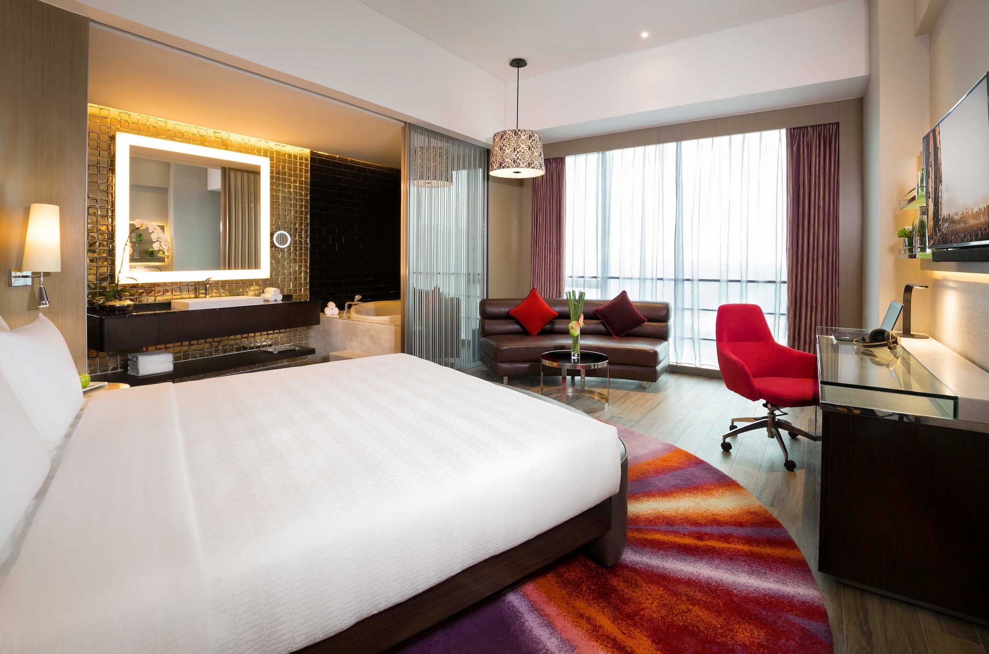 ROYAL, GOLD, KING BED
