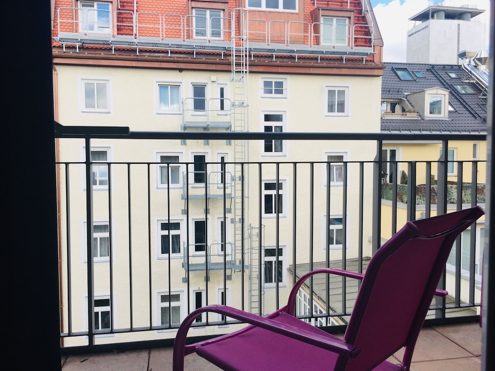 Das Hotel in Munchen 2/35