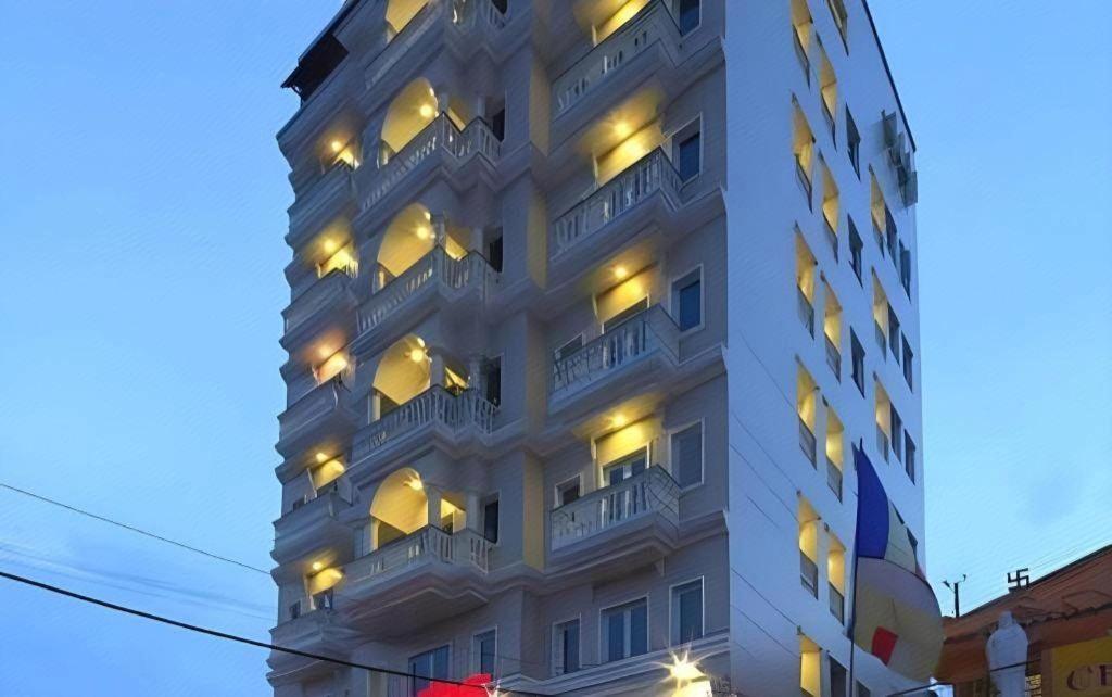 Hung Cuong Hotel 5/32