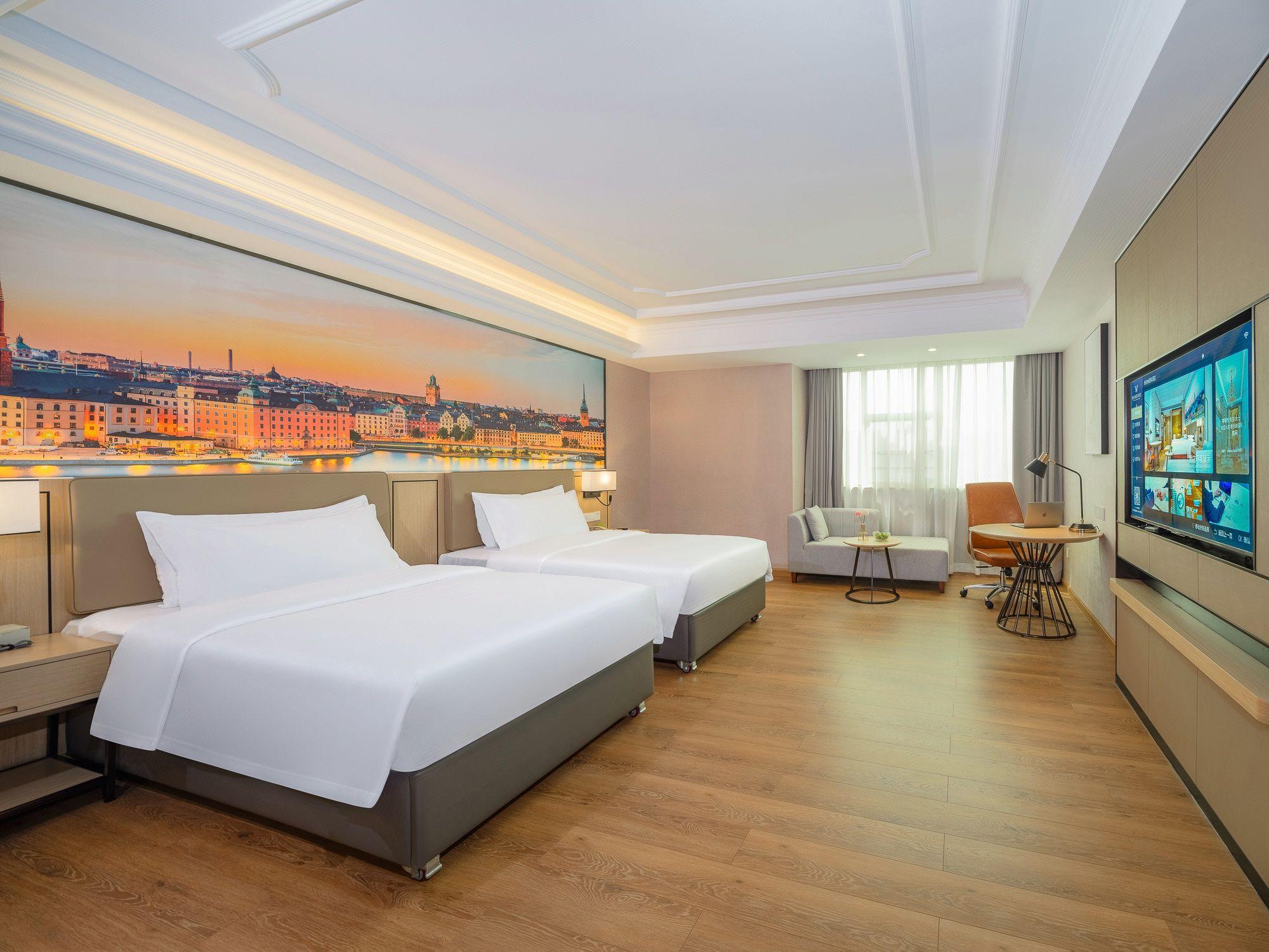 Deluxe, Twin Beds