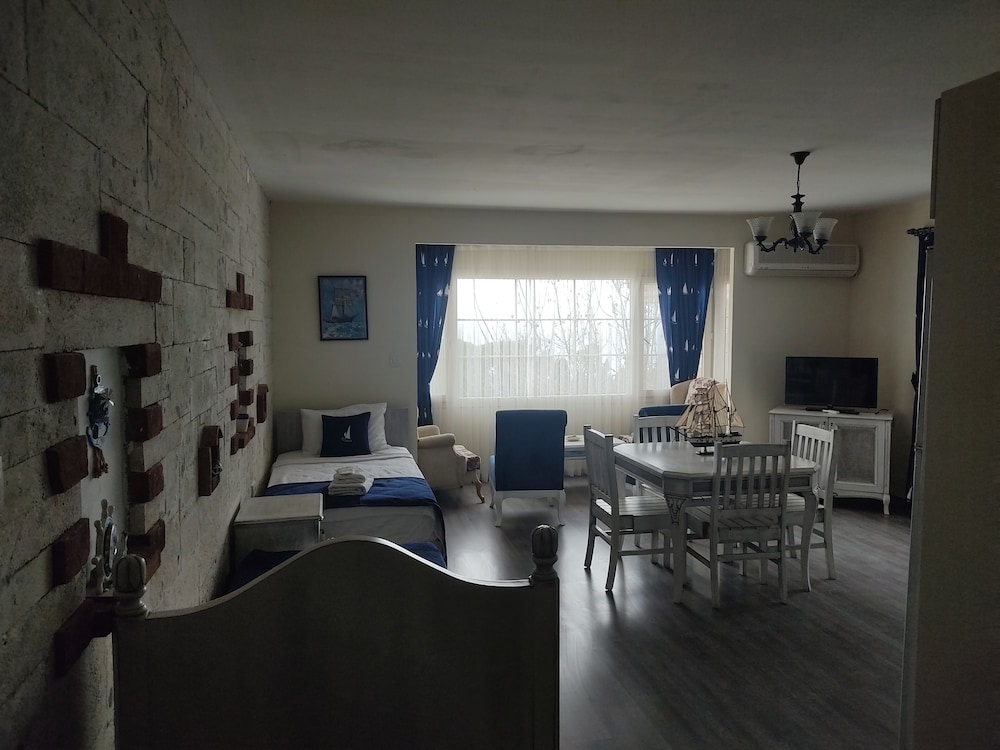 Dolina Boutique Hotel 38/52