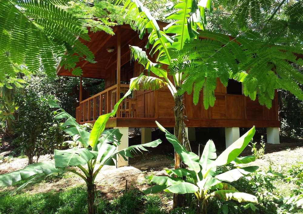 Rancho De Lelo Ecolodge & Sustainable Farm 60/65
