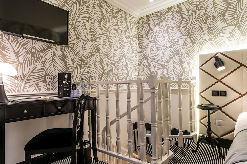 Hotel Jardin Le Brea 36/76