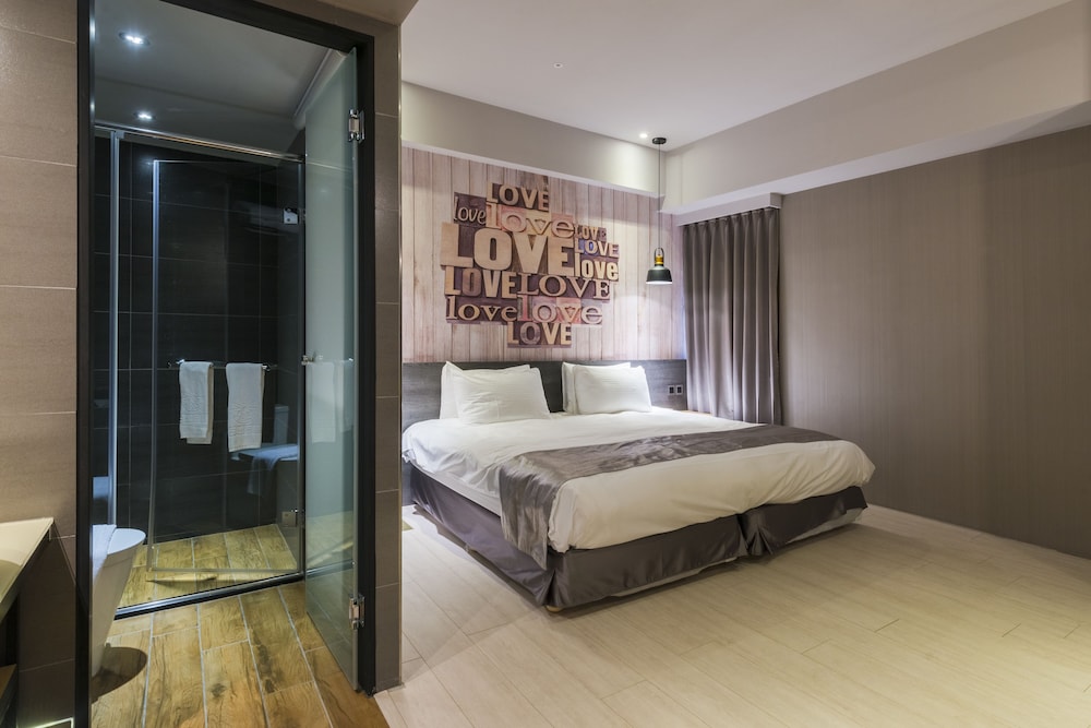 Sun Rise Hotel 18/41