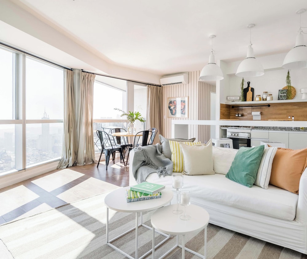Top Rentals Downtown 33/50