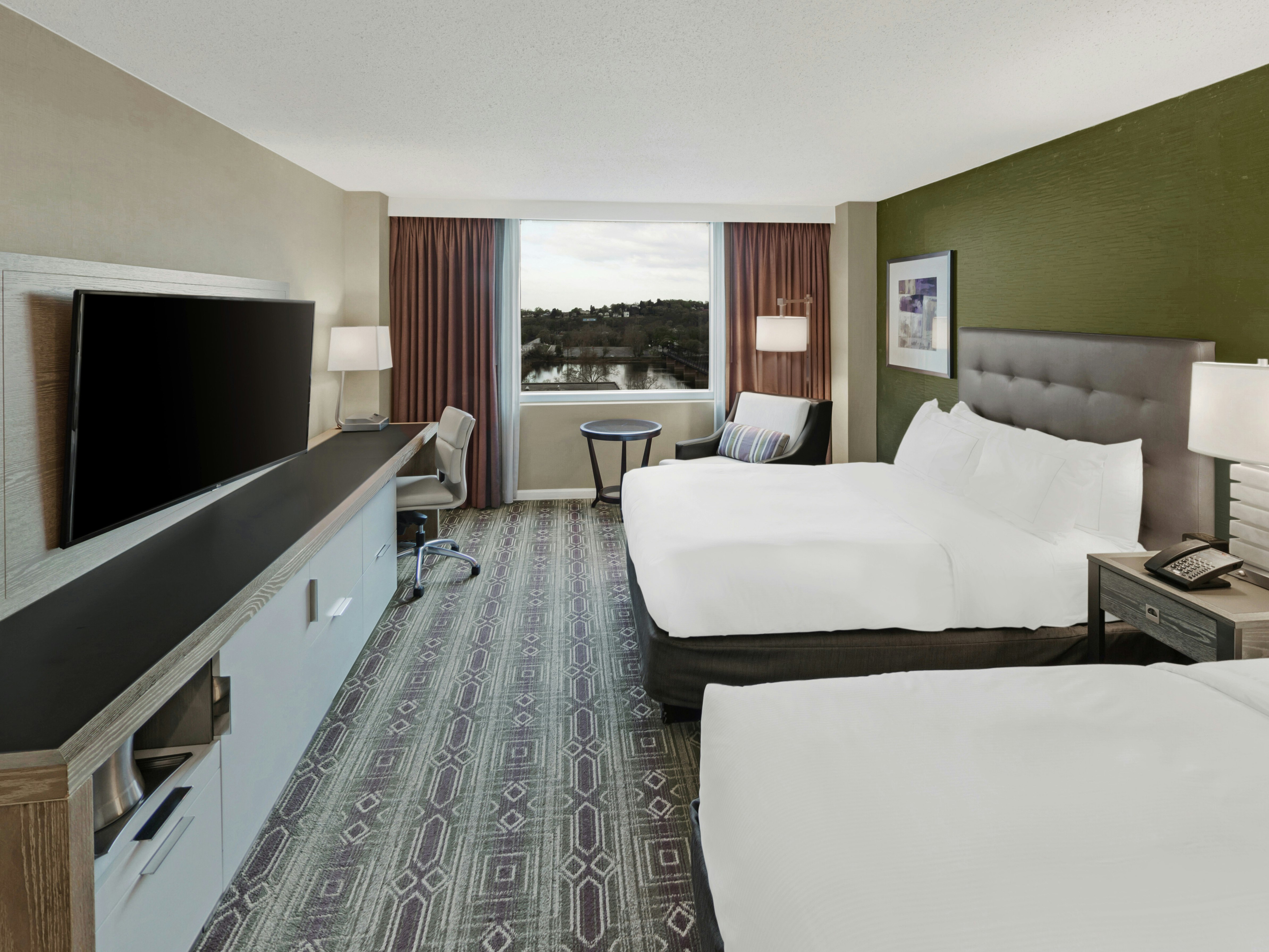 ROOM, 2 DOUBLE BEDS