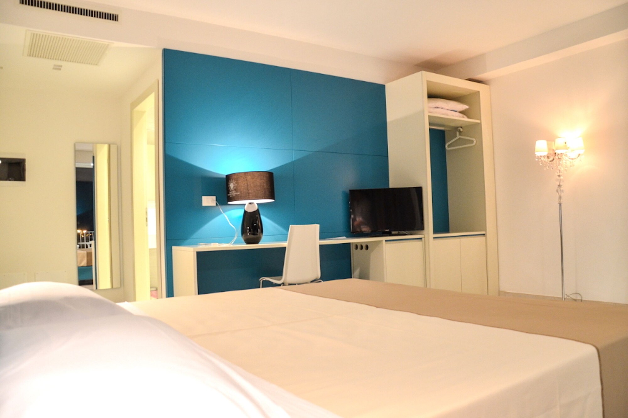غرفة سوبيريور بسرير مزدوج، Cico Boutique Hotel 3/4