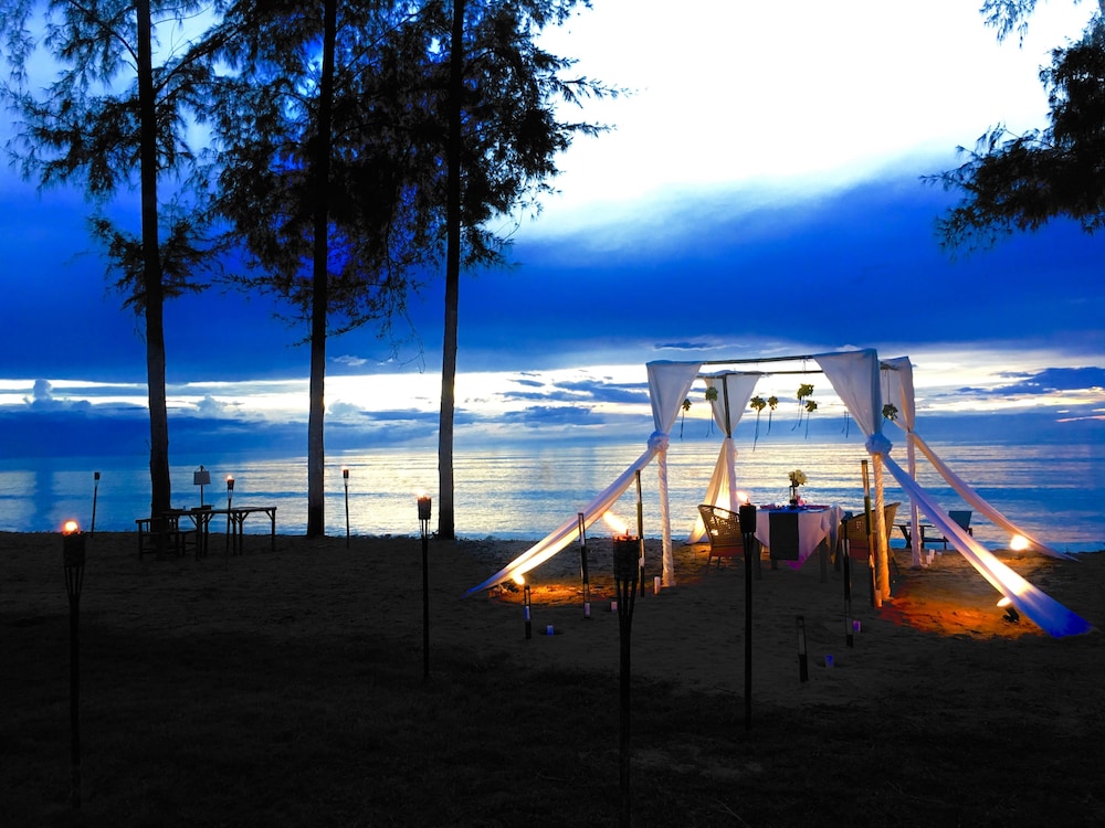 Le Menara Khao Lak 71/77
