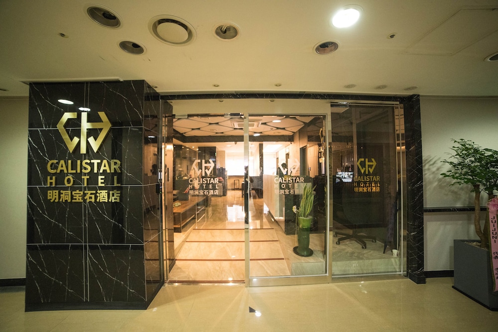Calistar Hotel 4/50