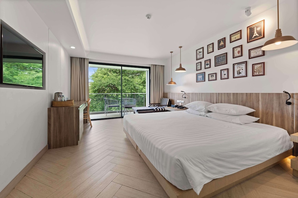 Mayaana Beach Resort - Formerly Golden Tulip Pattaya Beach Resort 17/49