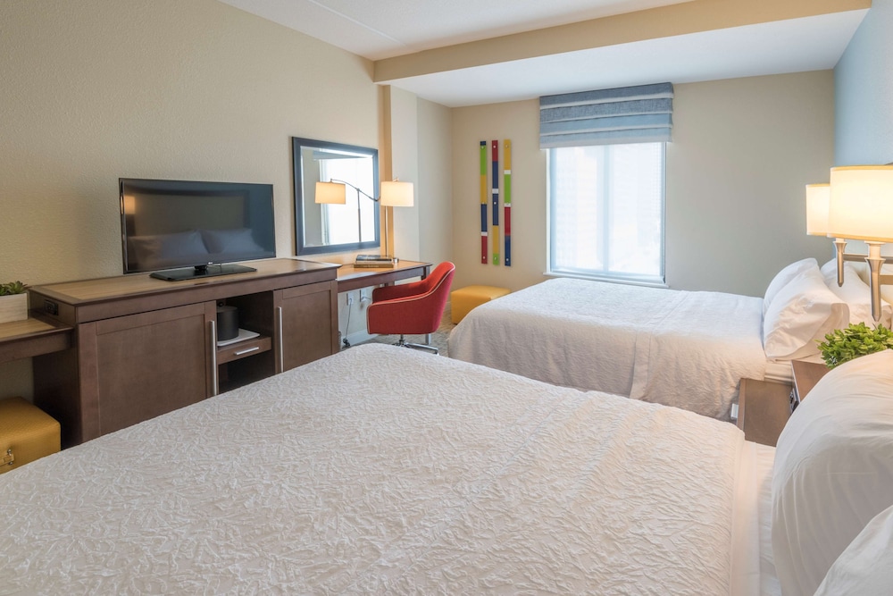 Hampton Inn & Suites Tulsa Downtown Ok 15/55