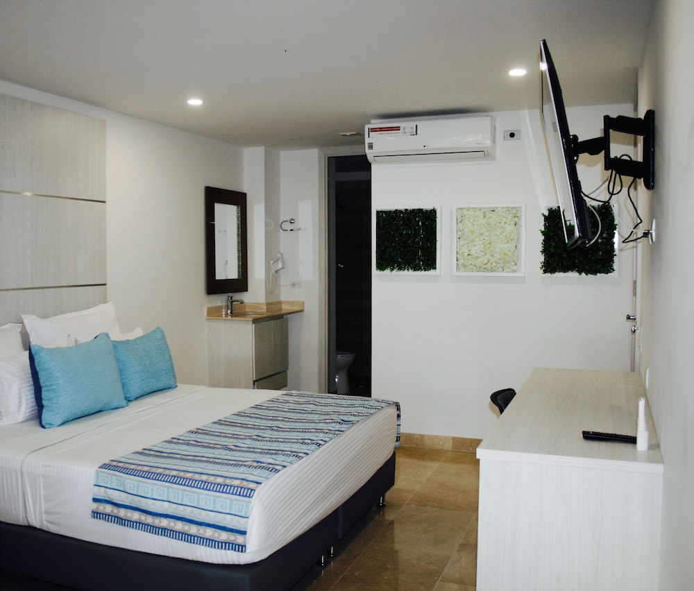 Hotel Madeiro 33/64