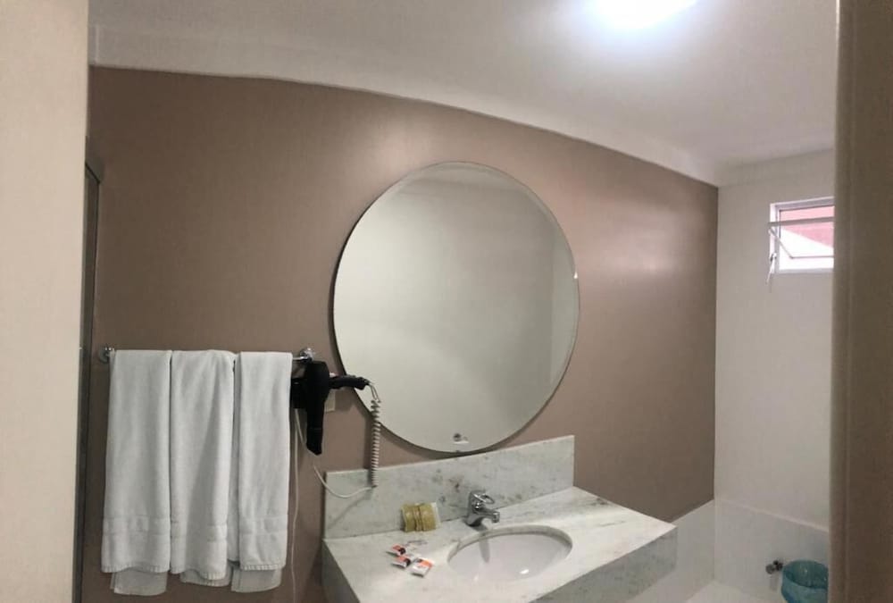 Veneza Palace Hotel 39/42