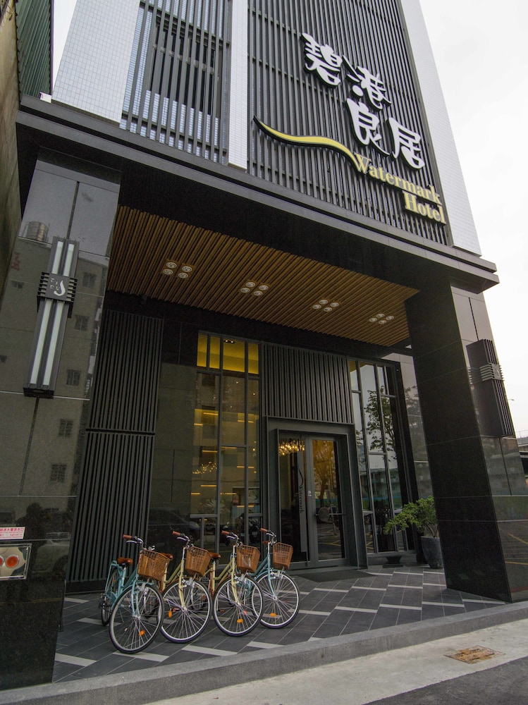 Watermark Hotel Kaohsiung Main Station 2/72