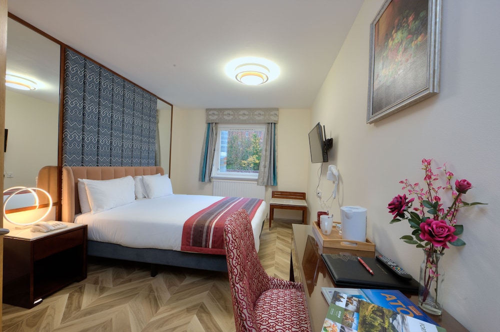 Muthu Fort William Hotel 12/64