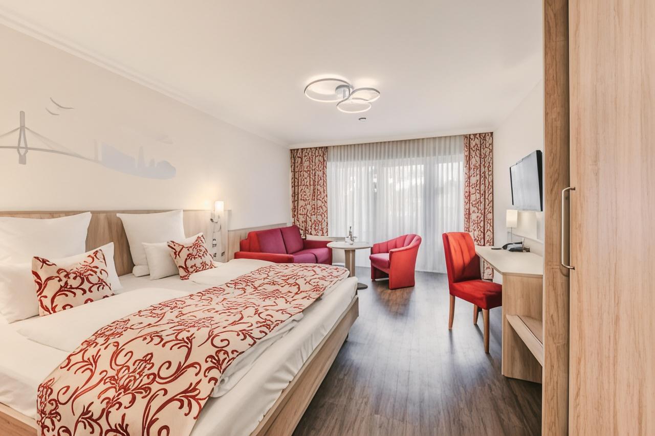 Superior, Queen Bed