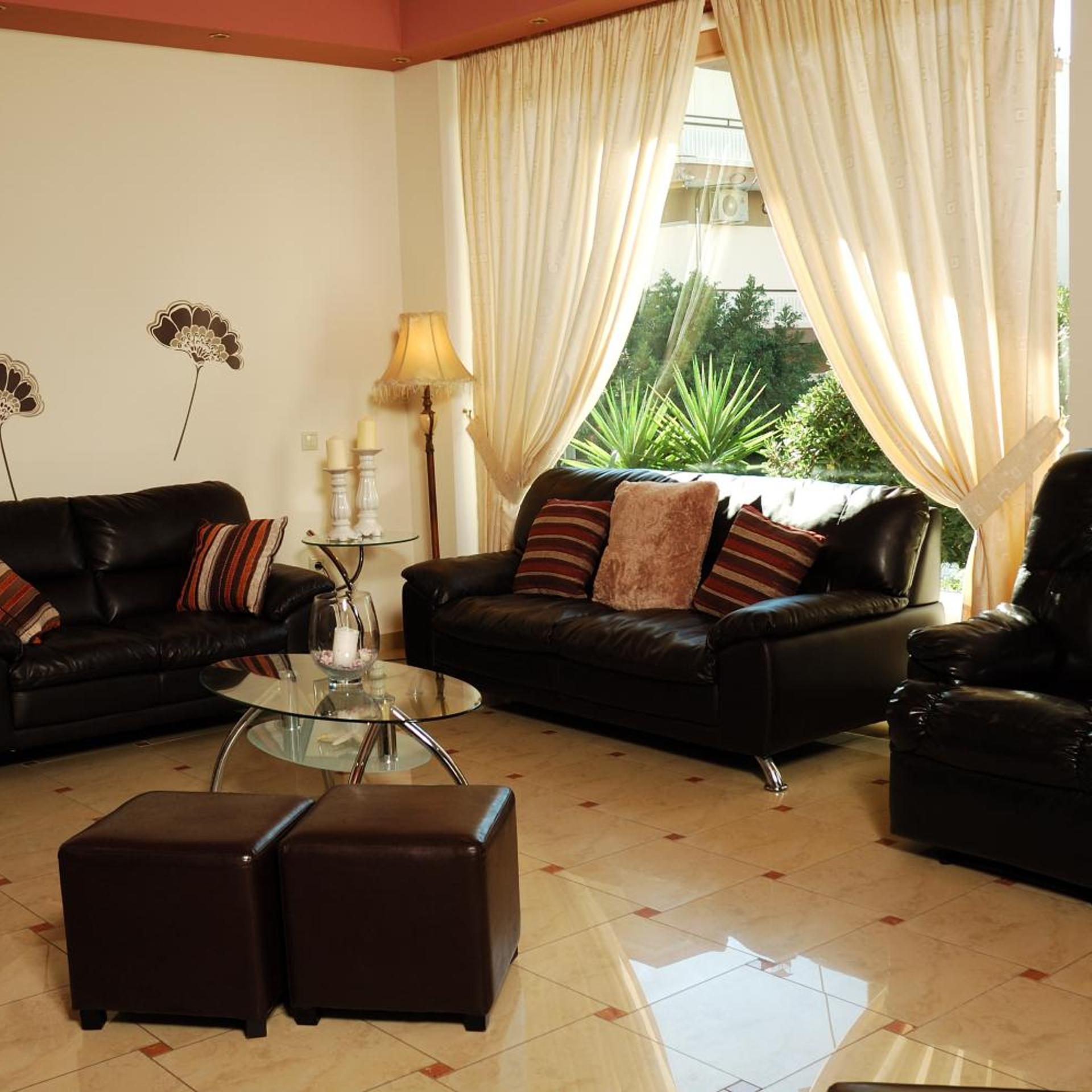 Ilion Hotel 35/48