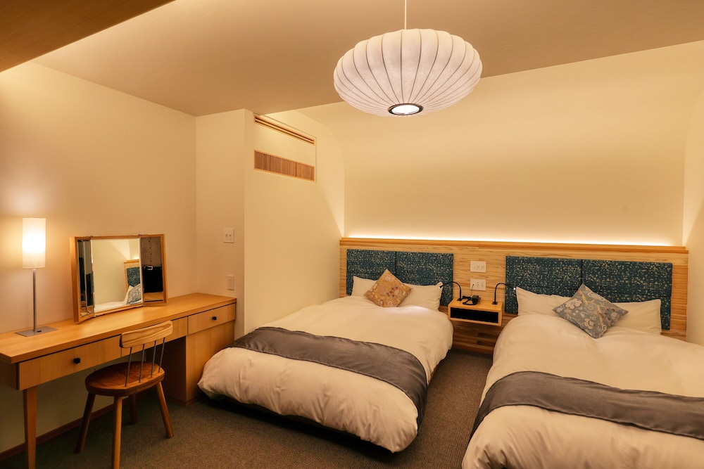 Yui, Suite, Twin Beds, 2 Futon Beds
