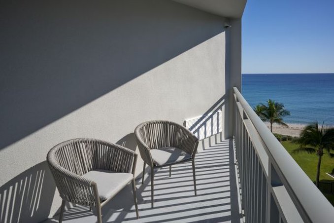 Hillsboro Beach Resort 2/49