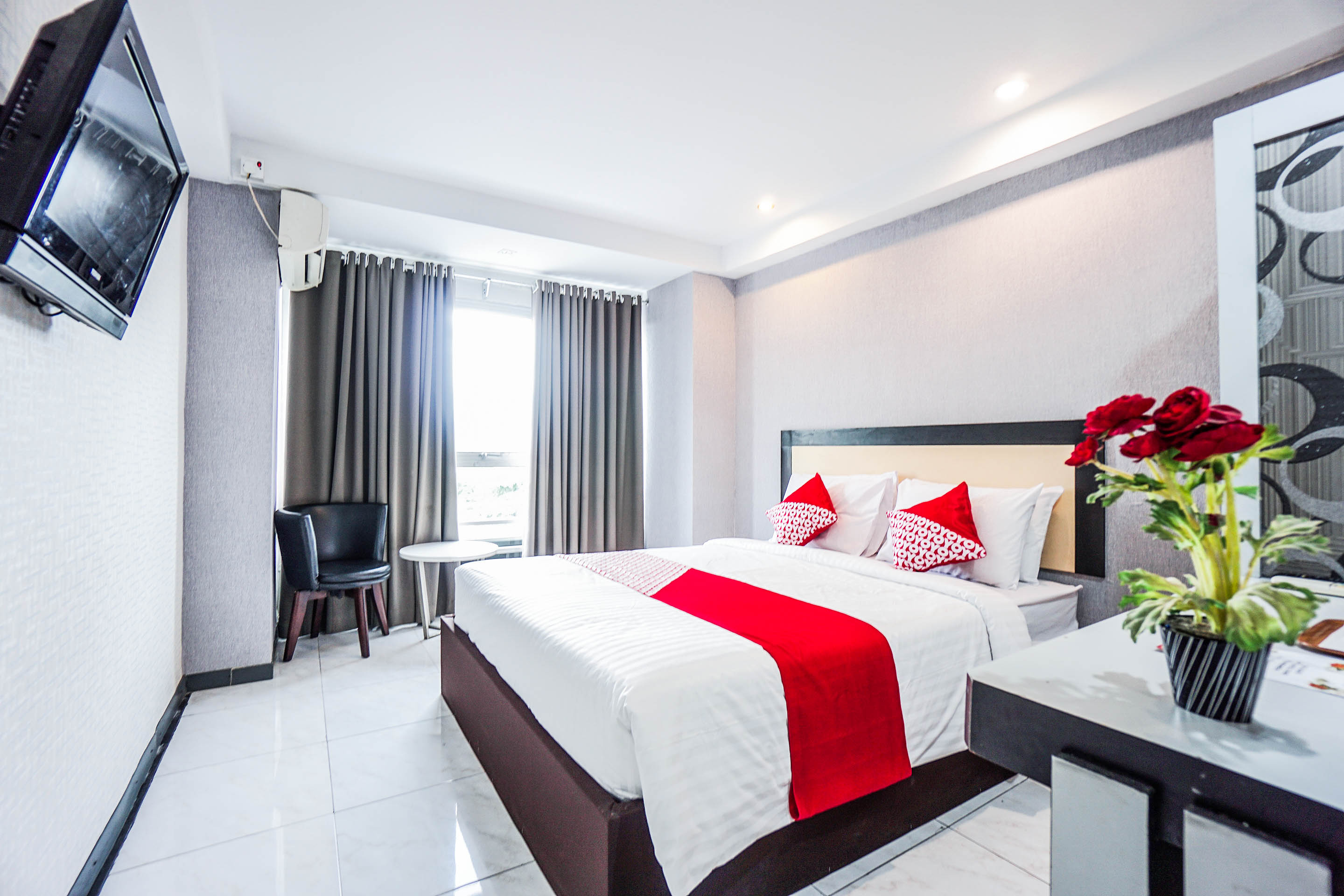 Prince Boulevard Hotel 30/42