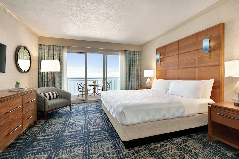 1 Bedroom, Suite, King Bed, Ocean Front