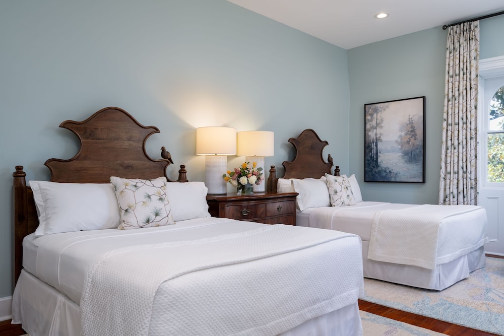 Hamilton-Turner Inn 8/50