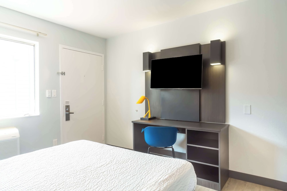 غرفة قياسية بسرير كوين لذوي الإعاقة، Motel6 Del Rio, TX 6/10
