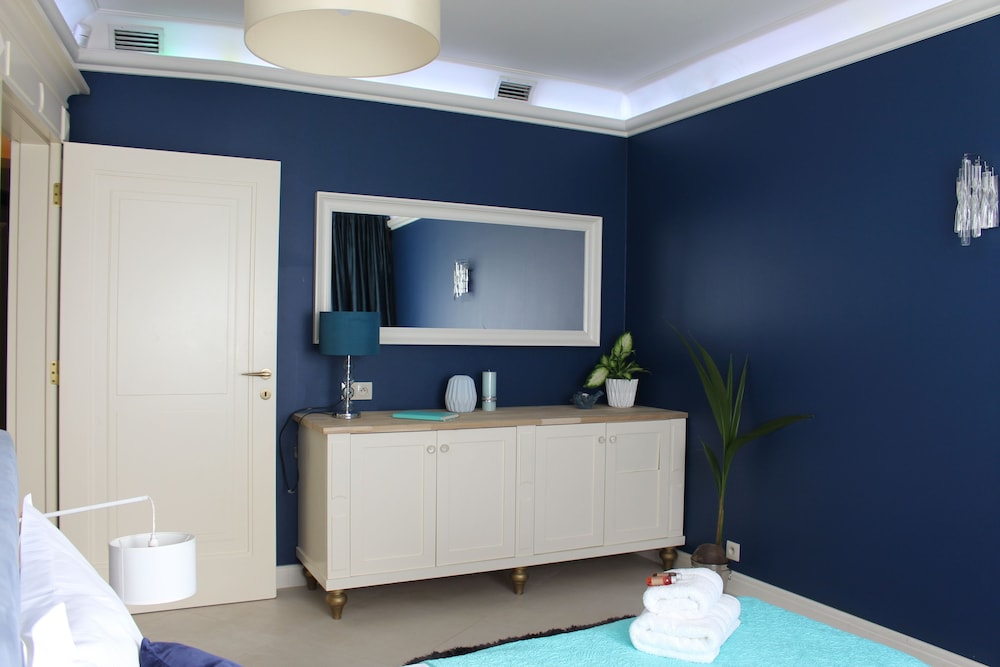 A11 Apartments & Spa Dermique photo5