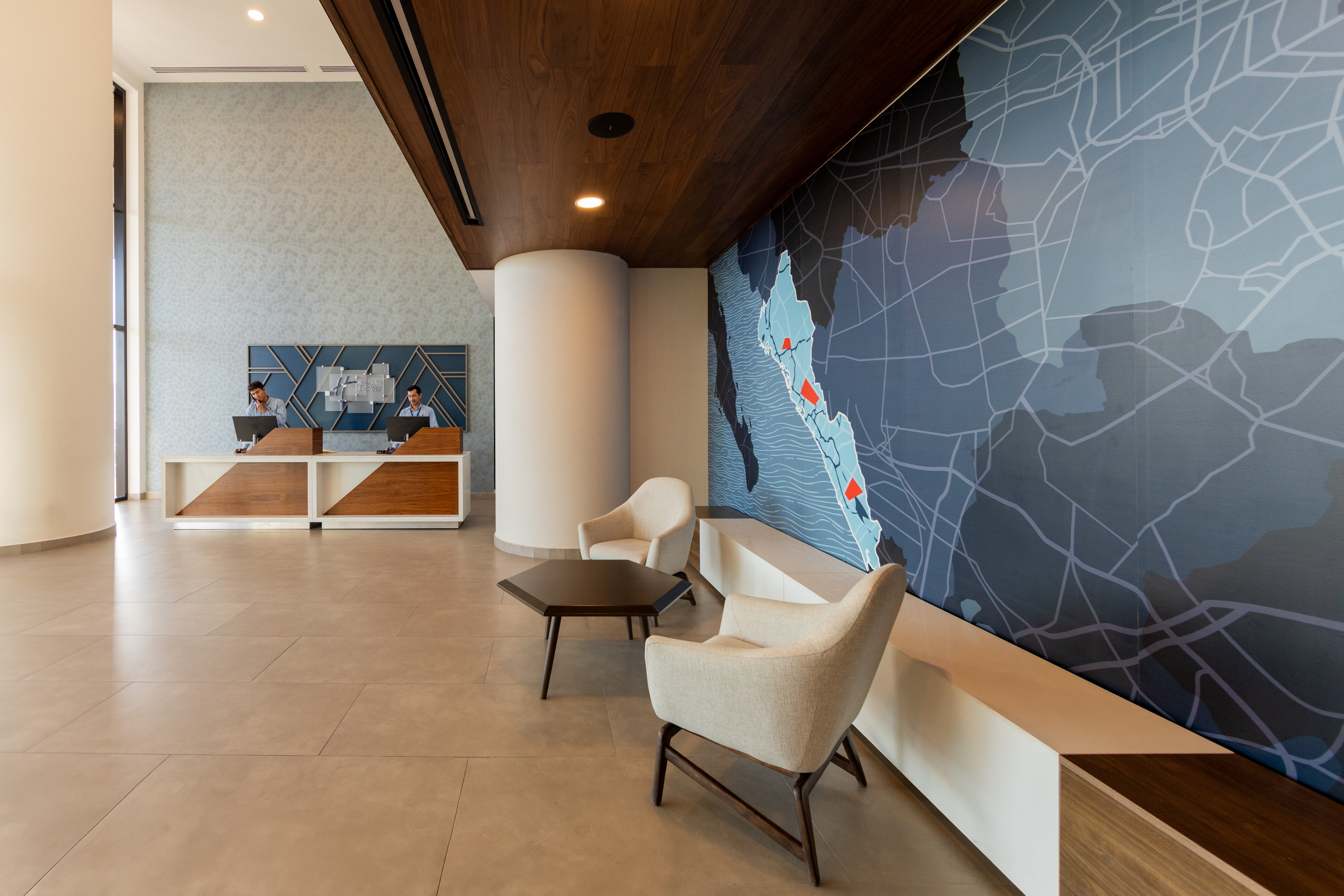Holiday Inn Express & Suites MAZATLAN 20/50