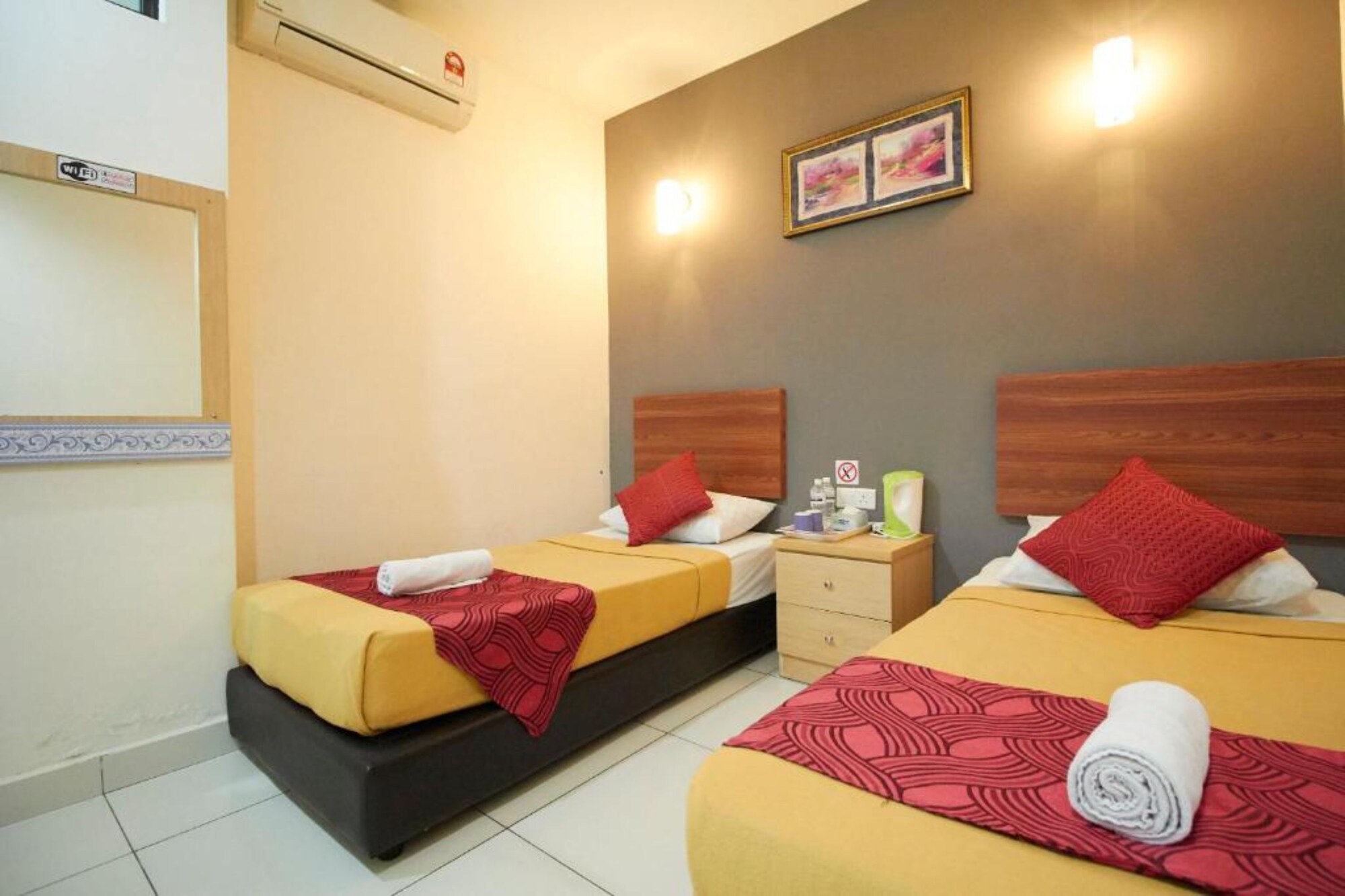 Deluxe Twin Room