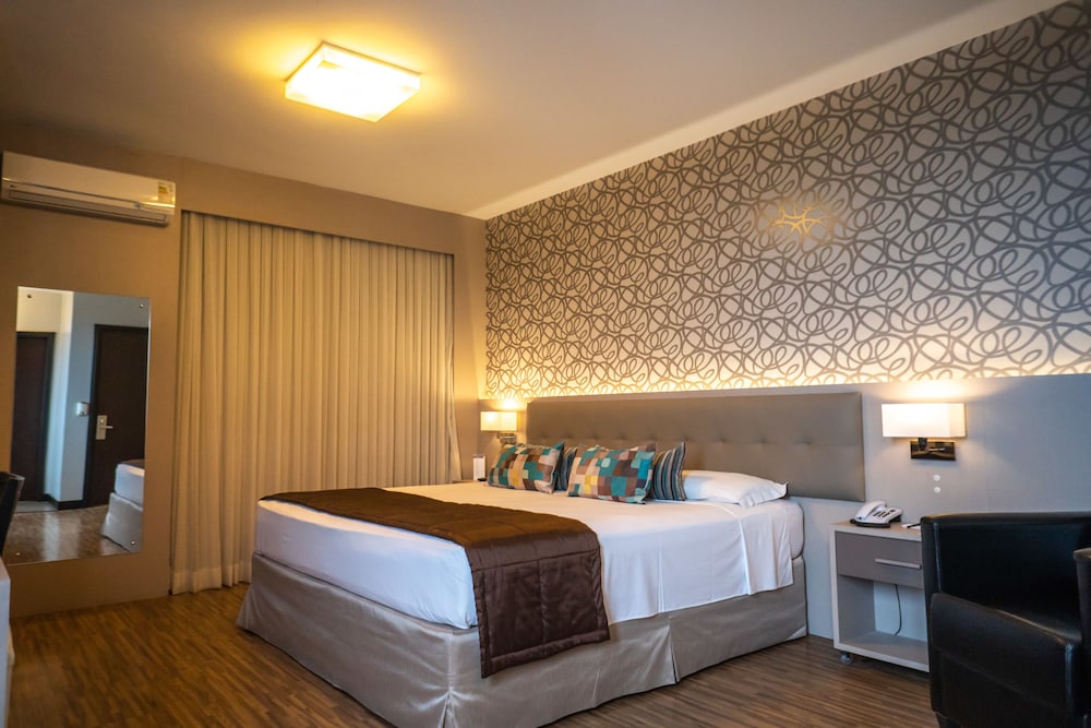 Faial Prime Suites 6/56