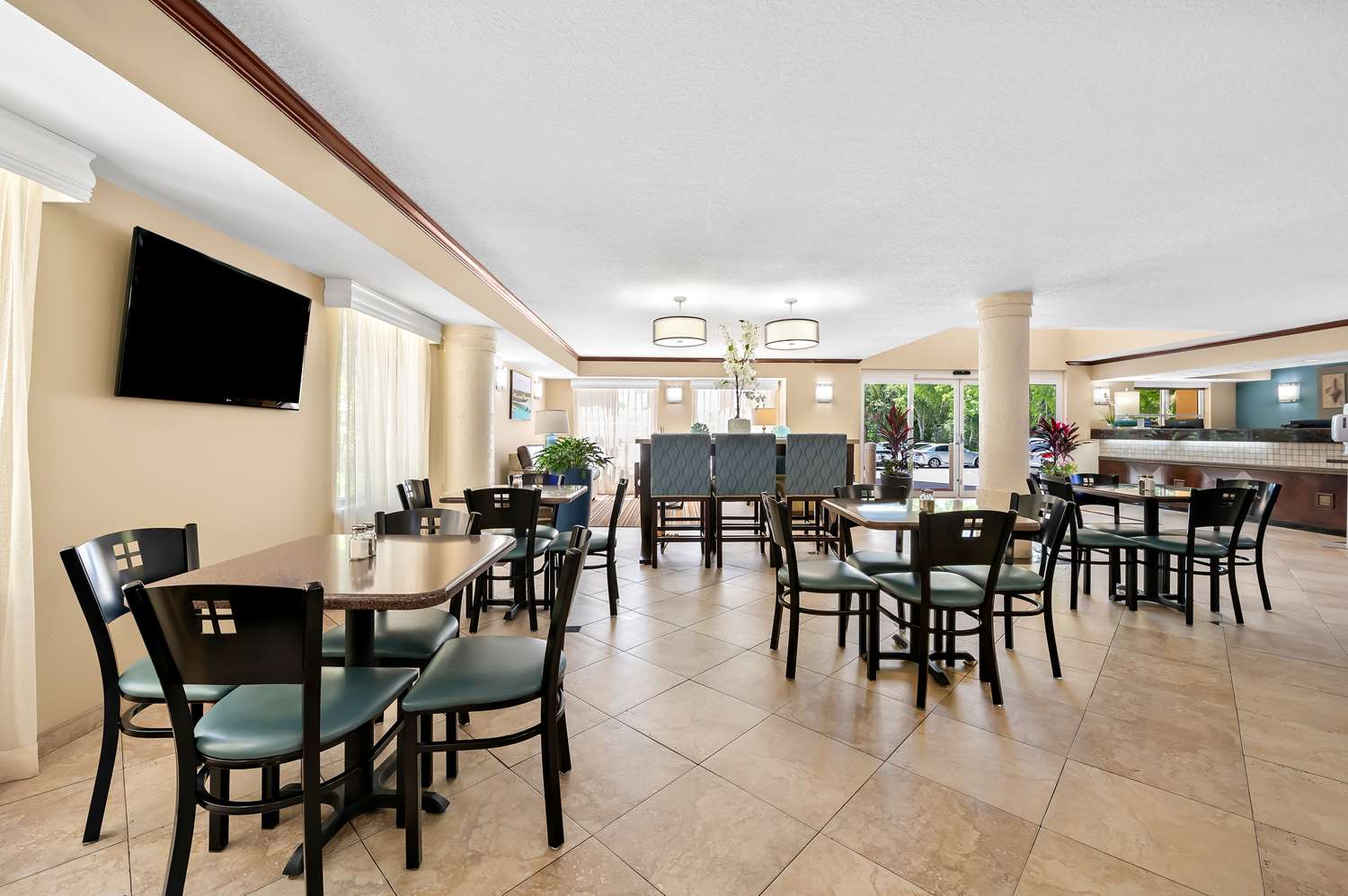 Best Western Intracoastal Inn 20/32