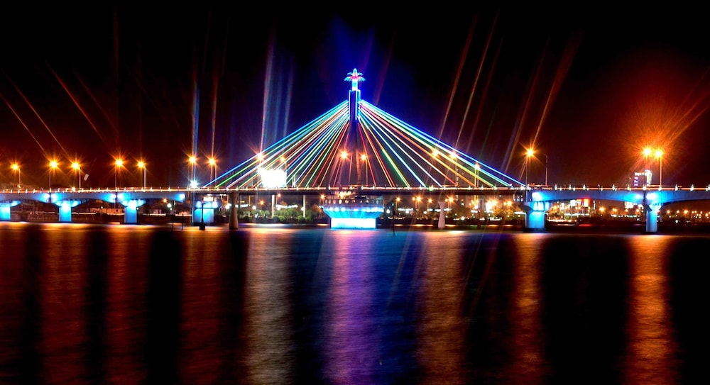 Huong Binh Hotel Da Nang 35/40