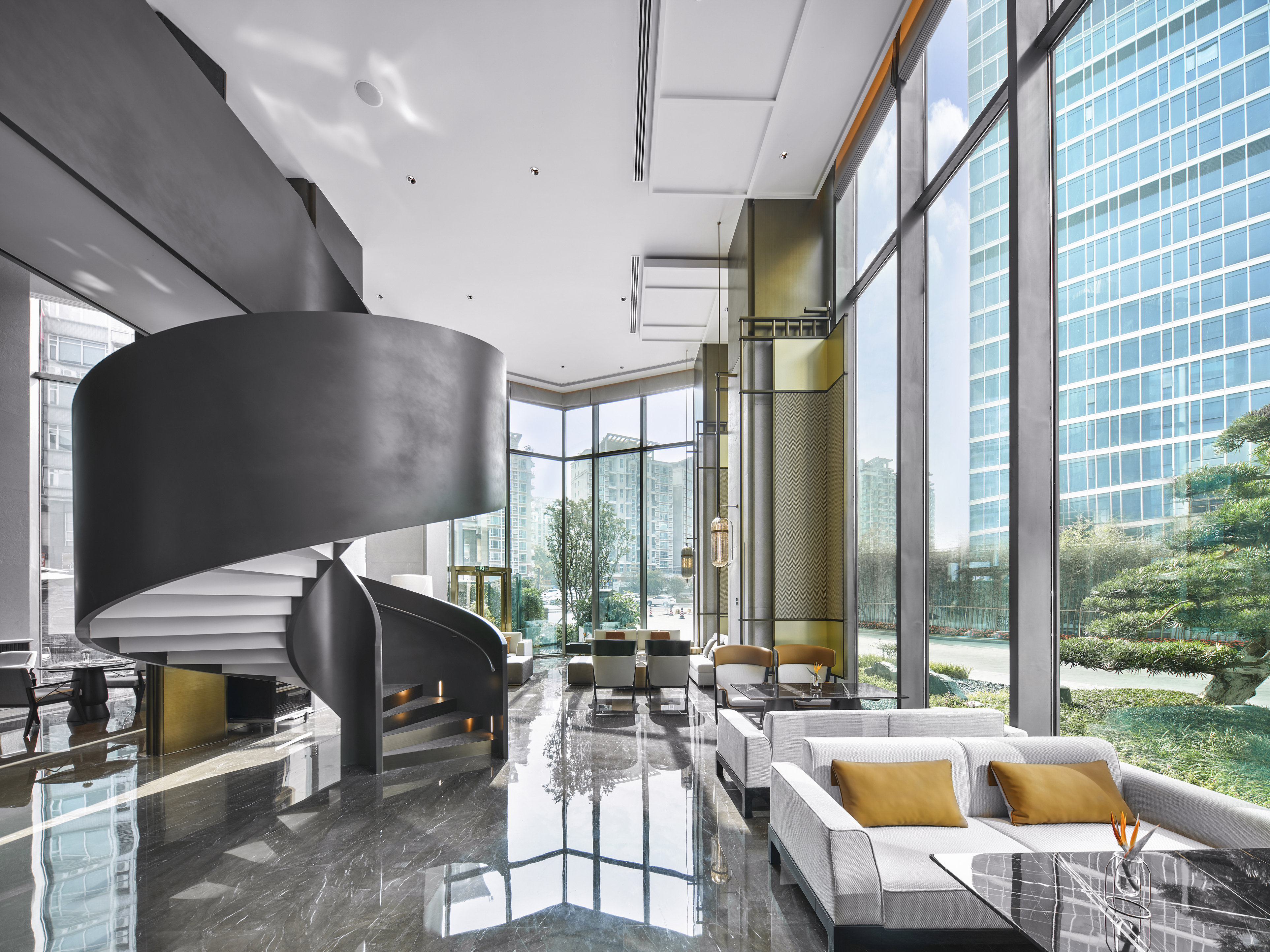 Intercontinental Dongguan 49/76