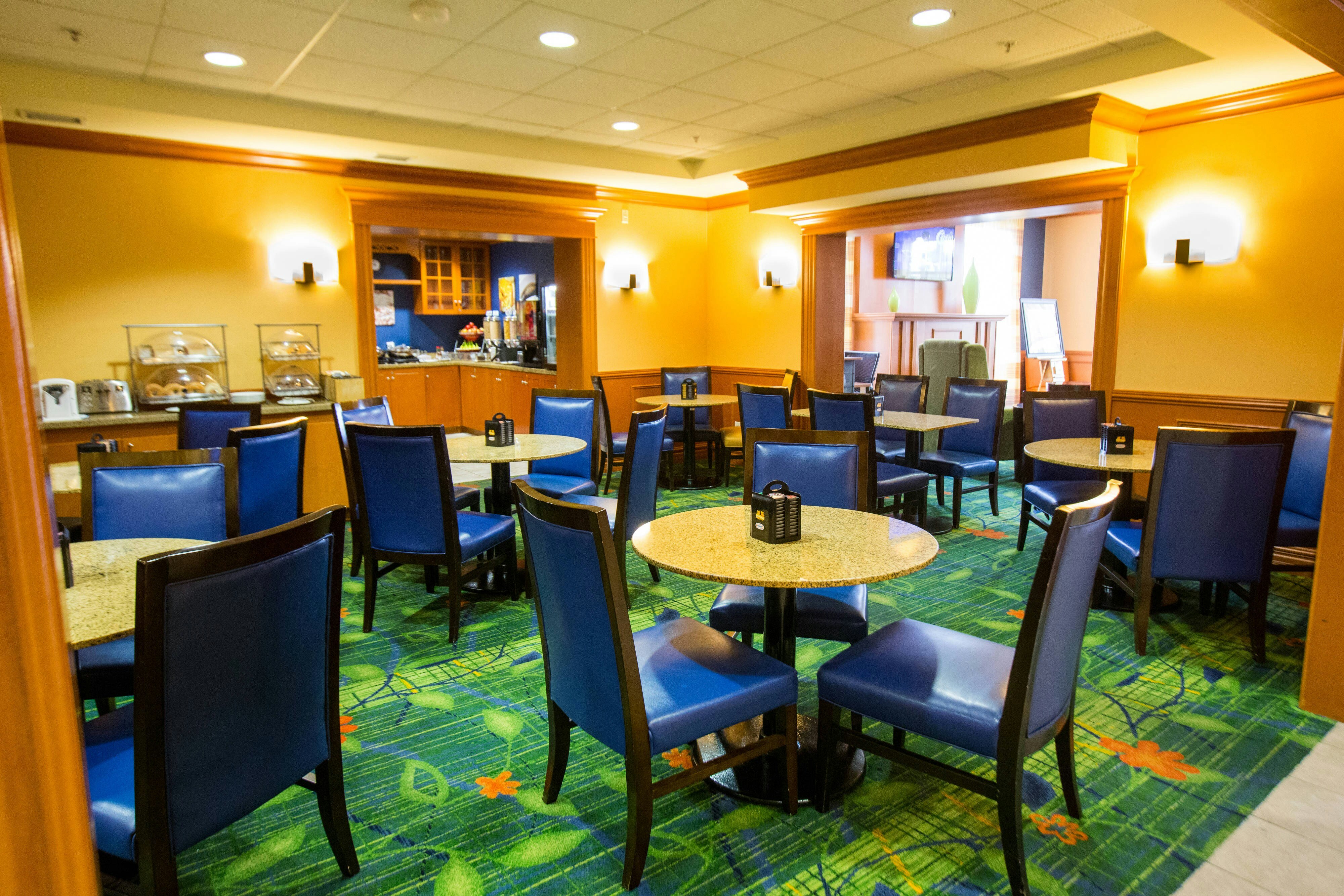 Fairfield Inn By Marriott Toronto Oakville 4/4