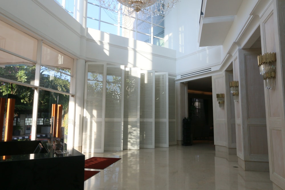 Java Paragon Hotel And Residences 28/76