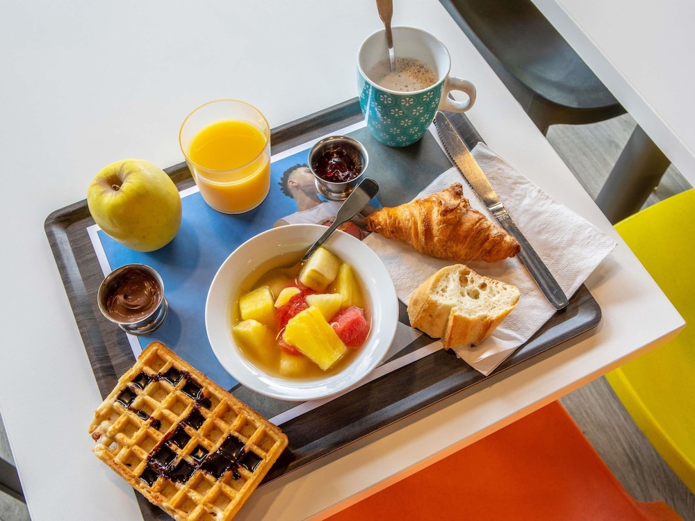IBIS BUDGET PARIS PORTE DE PANTIN 48/64