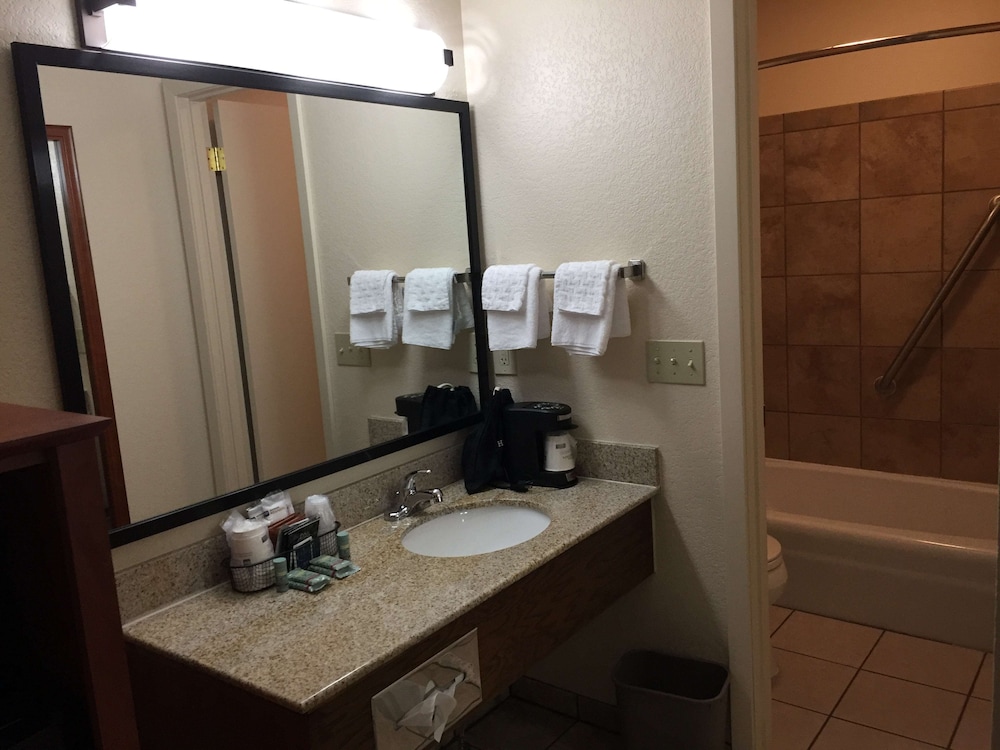 Best Western Plains Motel 18/49