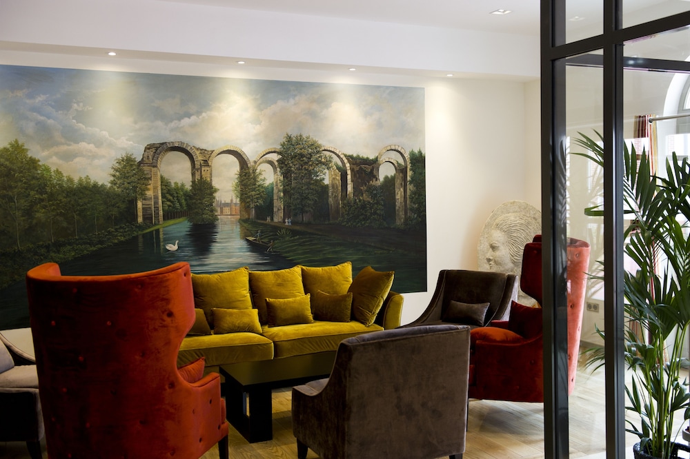 Hotel Castel Maintenon - Handwritten Collection 35/64