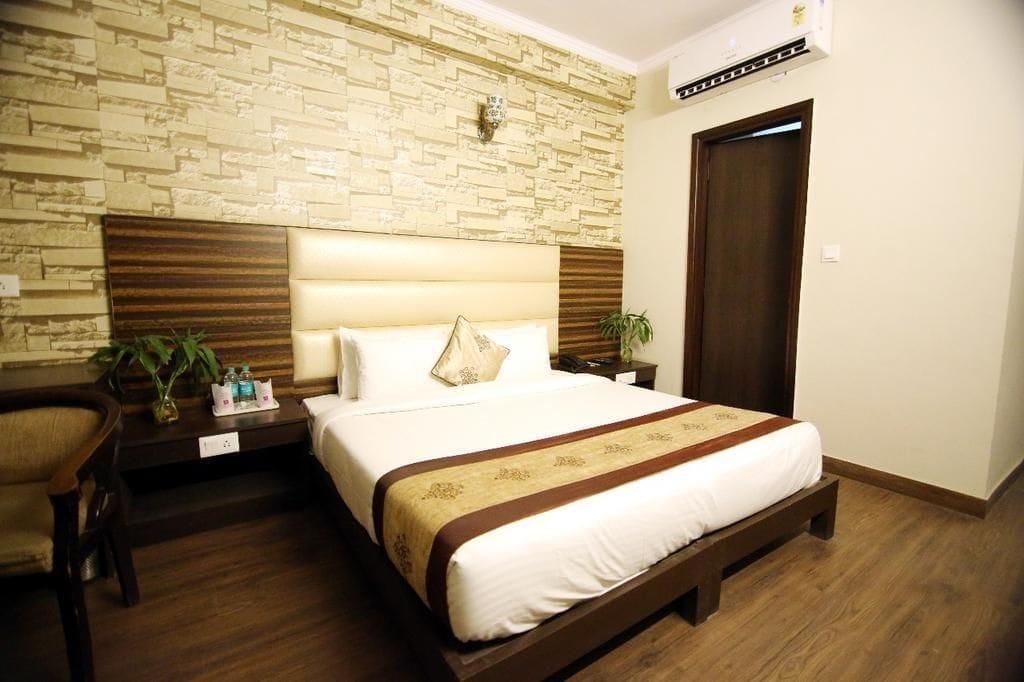 Hotel Rousha Inn 6/18